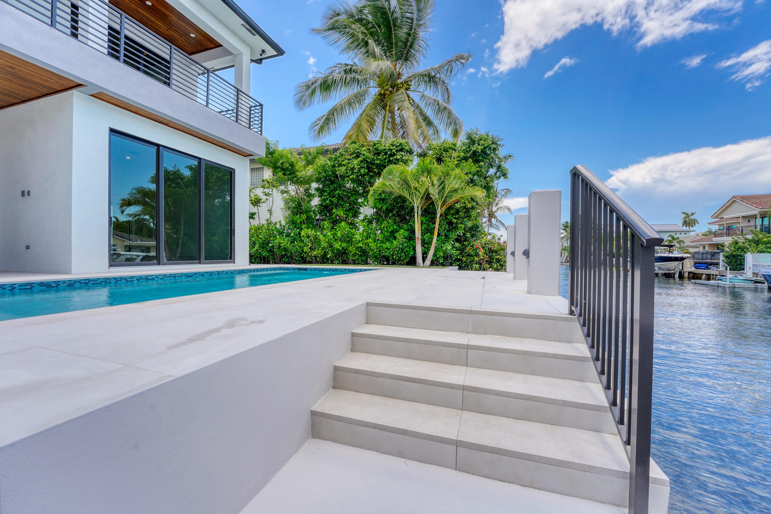 BLUE INLET - Residential