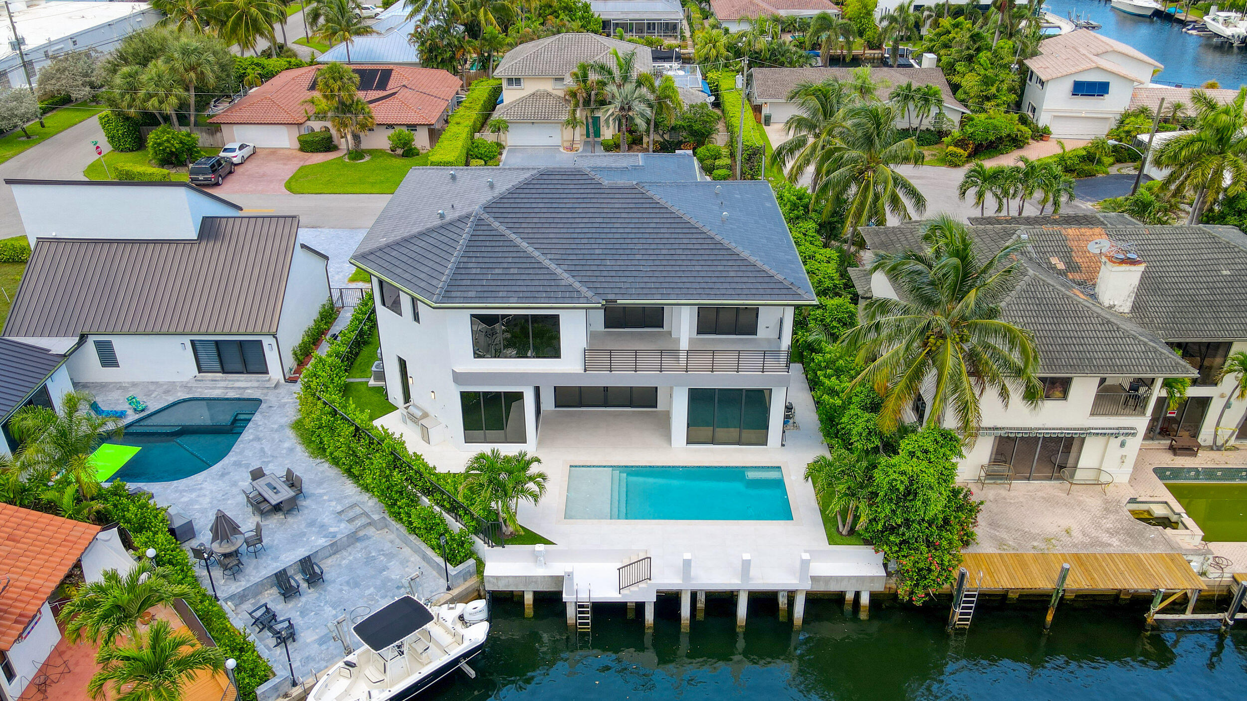 BLUE INLET - Residential