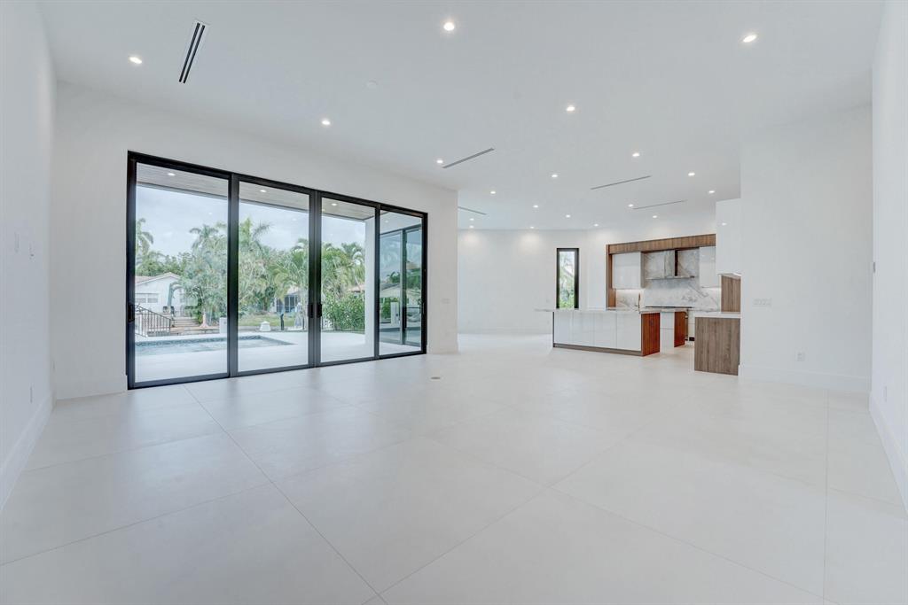 BLUE INLET - Residential