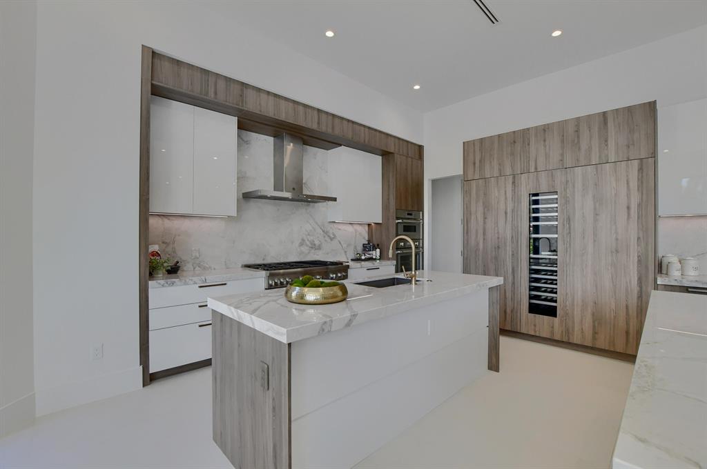 BLUE INLET - Residential