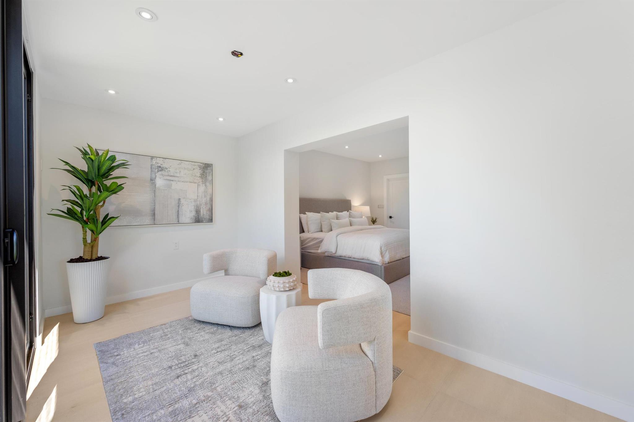 GREENSWARD VILLAGE CONDO - Residential