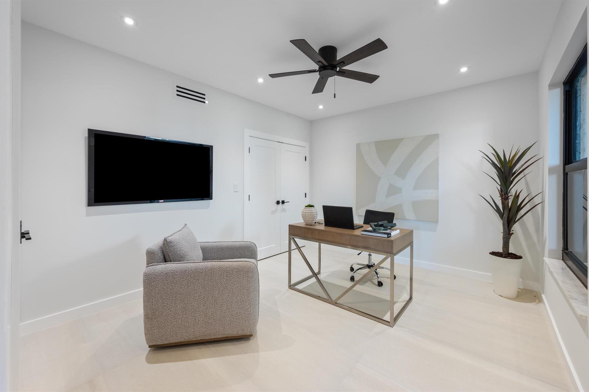 GREENSWARD VILLAGE CONDO - Residential