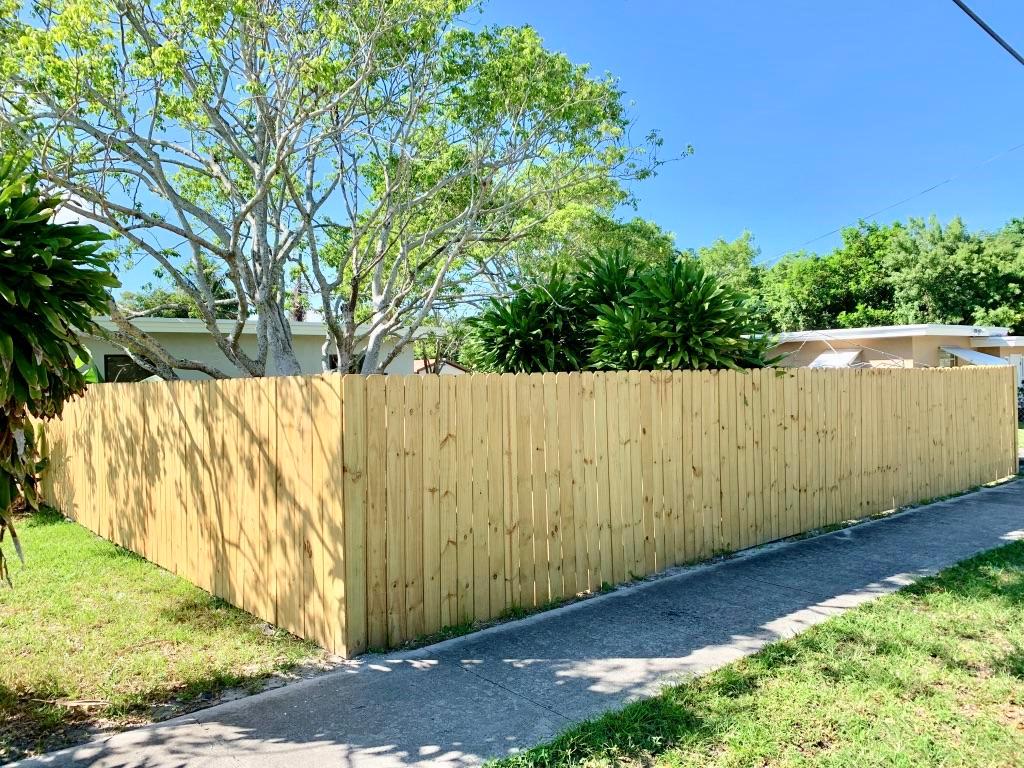 HOLLYWOOD HIGHLANDS PARK - Residential