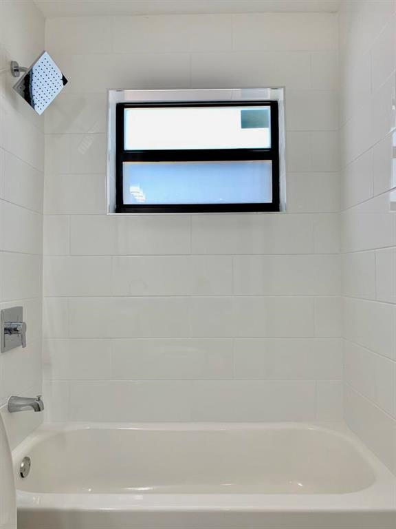 HOLLYWOOD HIGHLANDS PARK - Residential