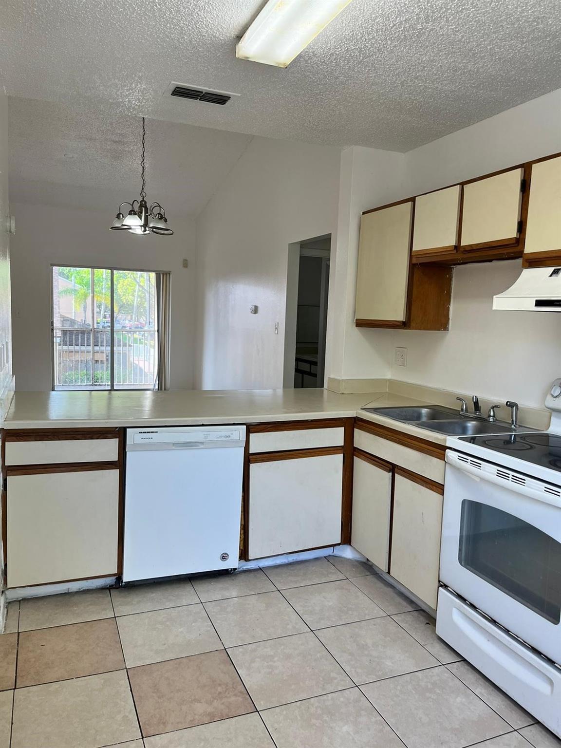 Verano At Miramar Condo - Residential Lease