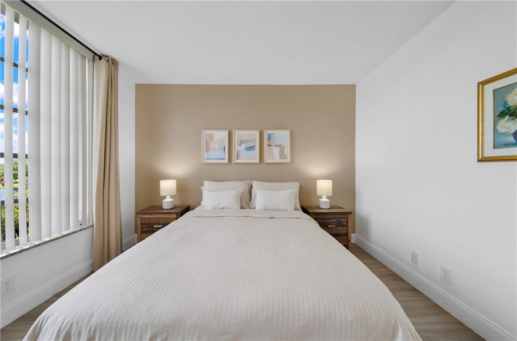 PALM AIRE CC - Residential