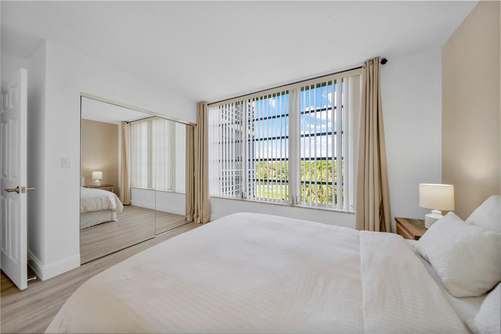 PALM AIRE CC - Residential