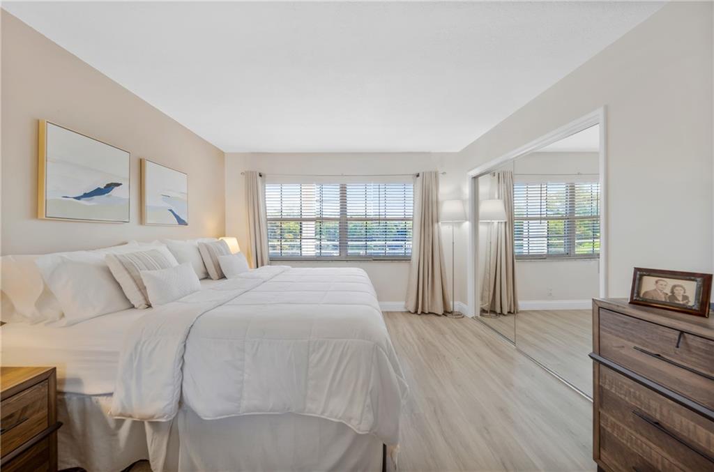 PALM AIRE CC - Residential
