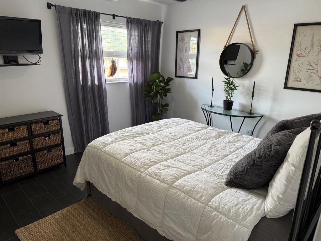 TOWNHOUSE EAST - Residential