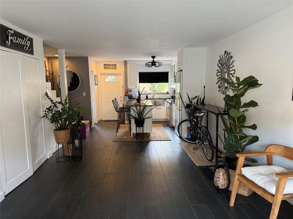 Photo of 450 SE 7th Street #210, Dania Beach, FL 33004 (MLS # F10546777)