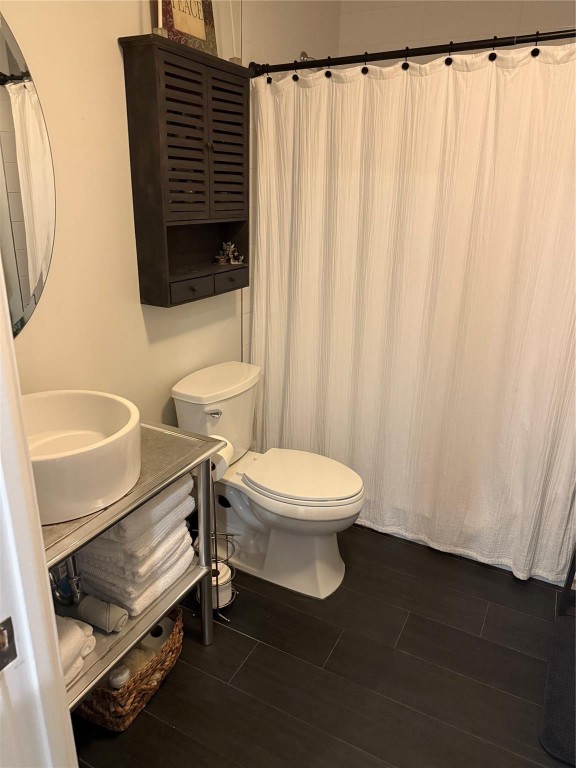 TOWNHOUSE EAST - Residential