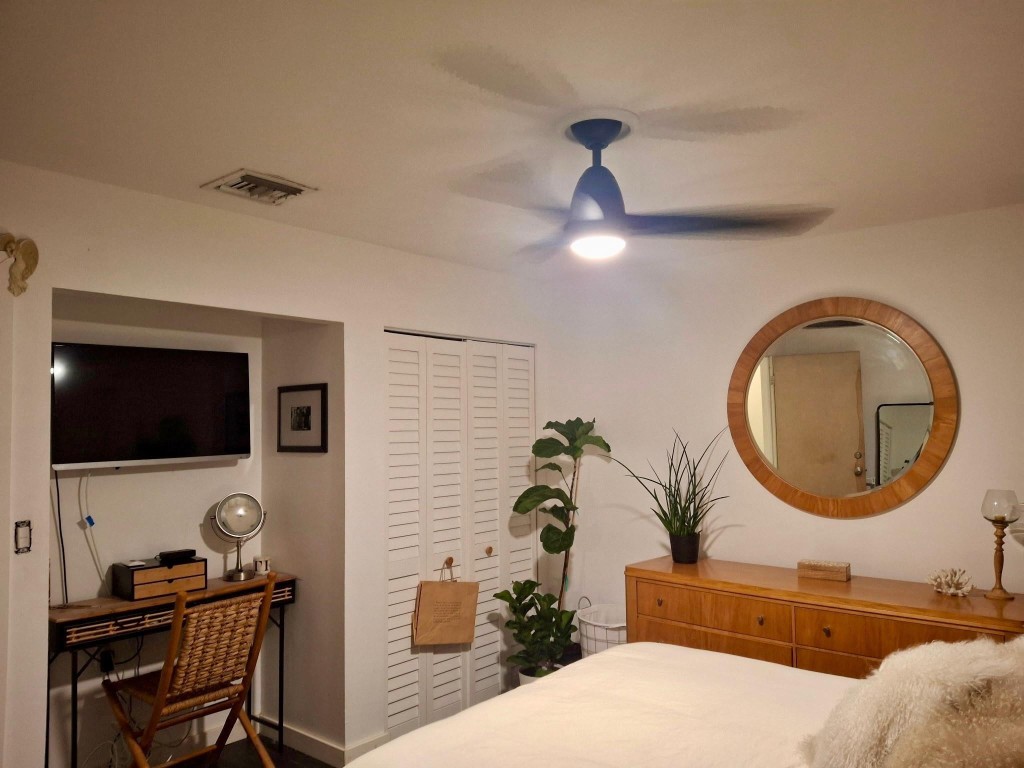 TOWNHOUSE EAST - Residential