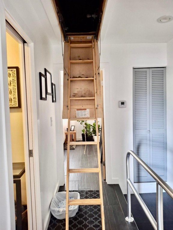 TOWNHOUSE EAST - Residential