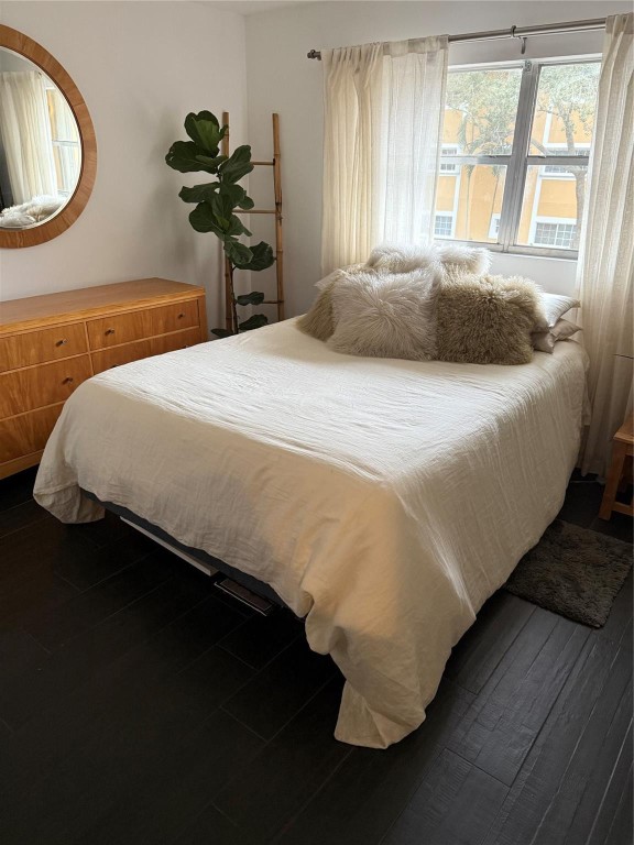 TOWNHOUSE EAST - Residential