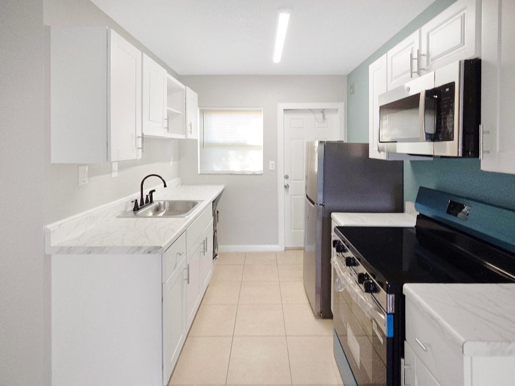 SUNNY ACRES SUBDIVISION - Residential Income