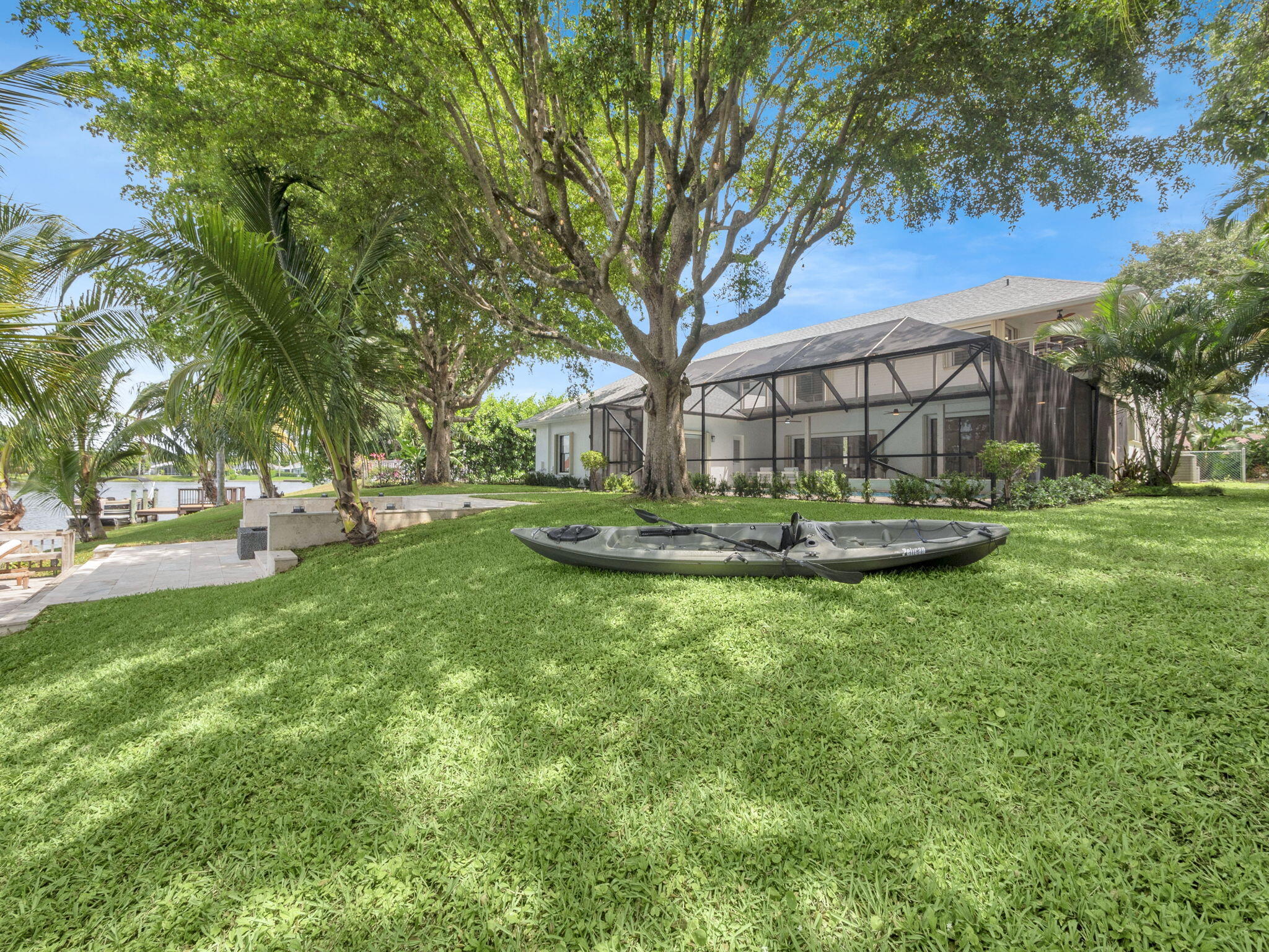ISLAND OF WELLINGTON - Residential