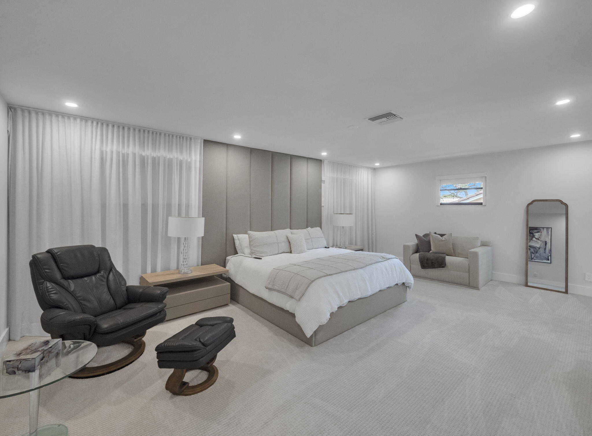 ISLAND OF WELLINGTON - Residential