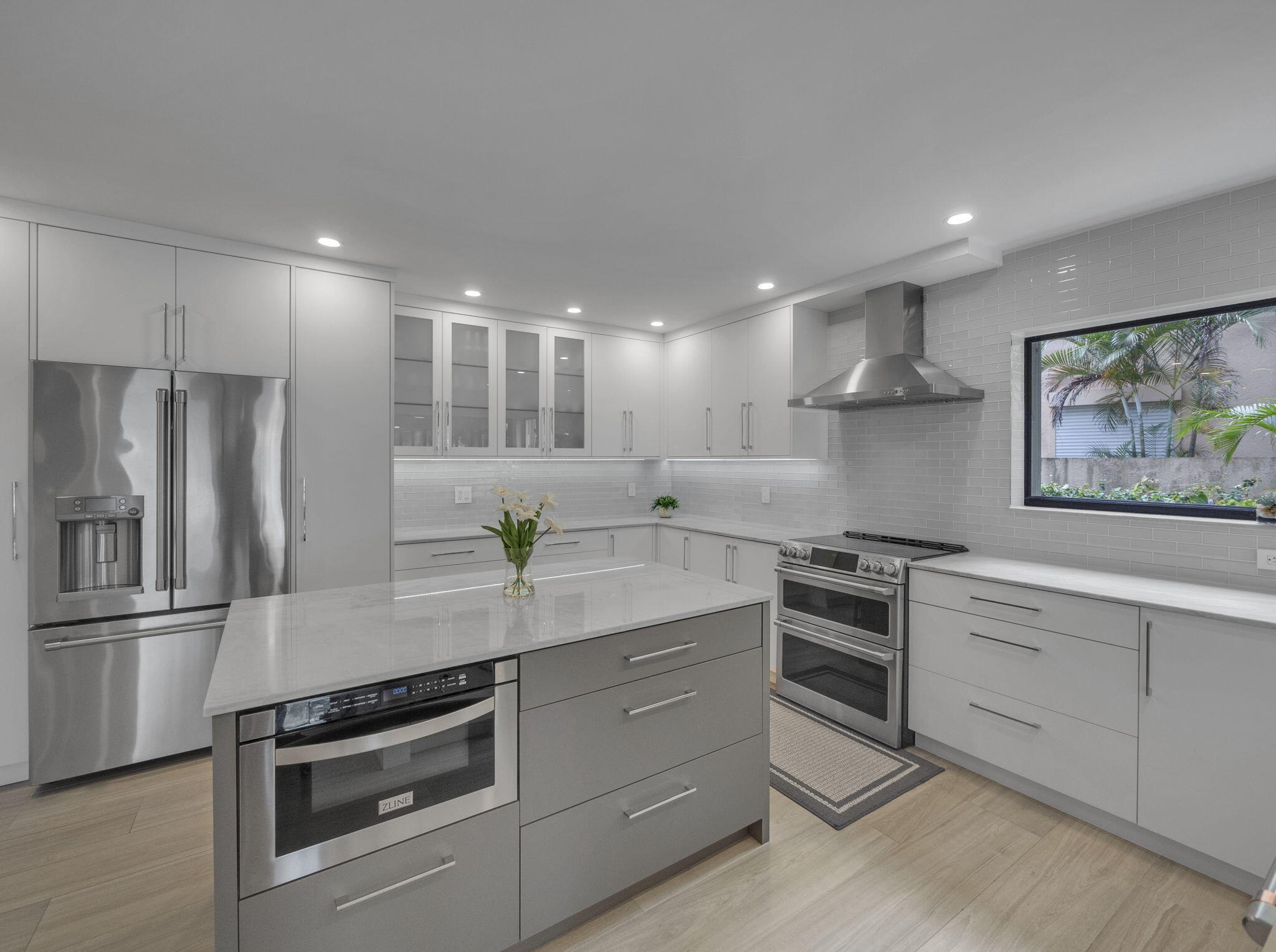 ISLAND OF WELLINGTON - Residential