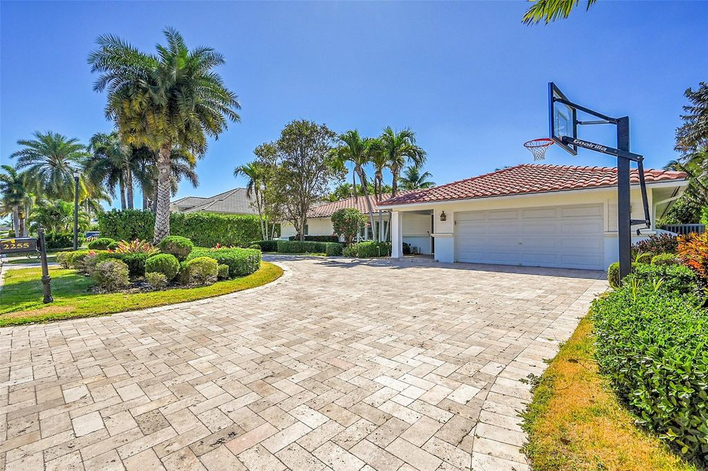 Photo of 2255 Date Palm Road, Boca Raton, FL 33432 (MLS # F10492828)