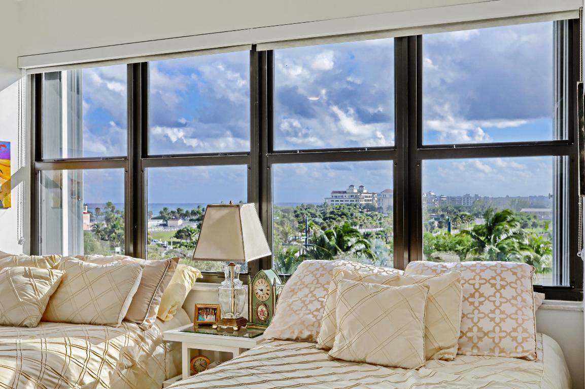 LA PALMA CONDO - Residential