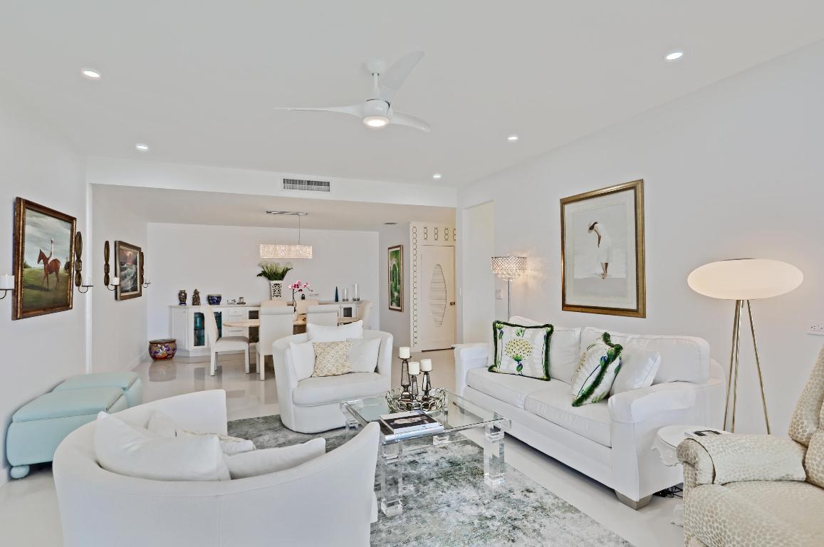 LA PALMA CONDO - Residential