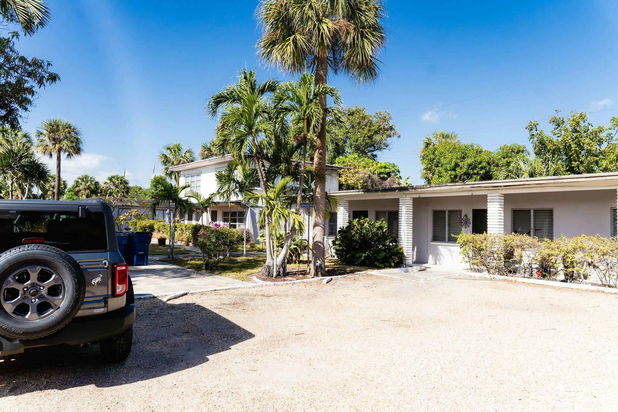 INLET SHORES AT RIVIERA - Residential