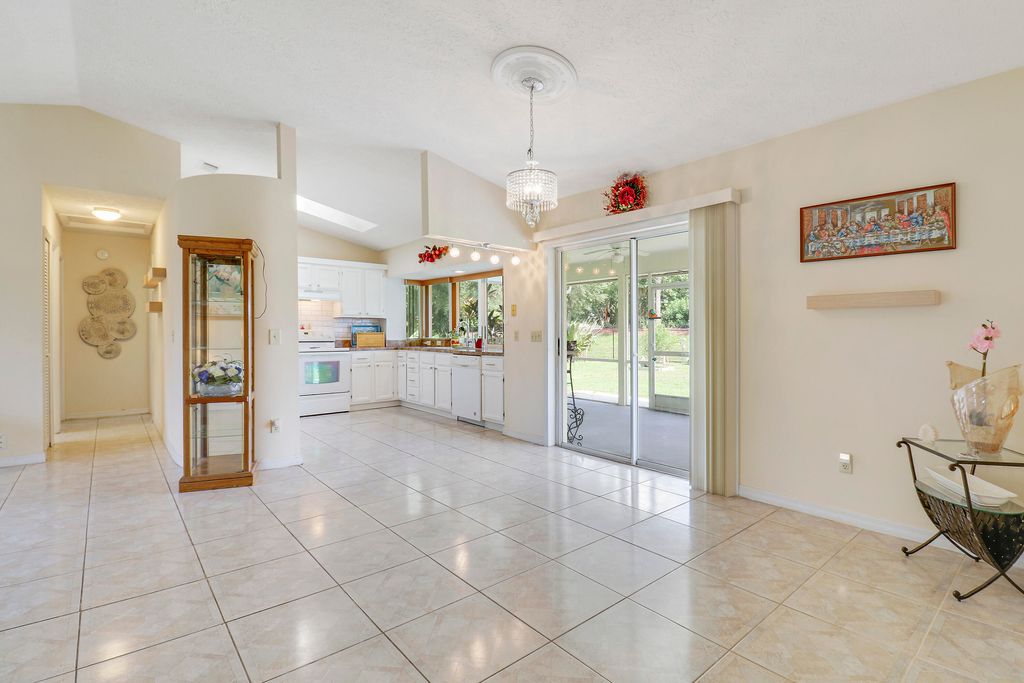 Photo of 250 SE Grove Avenue, Port Saint Lucie, FL 34983 (MLS # R11009425)