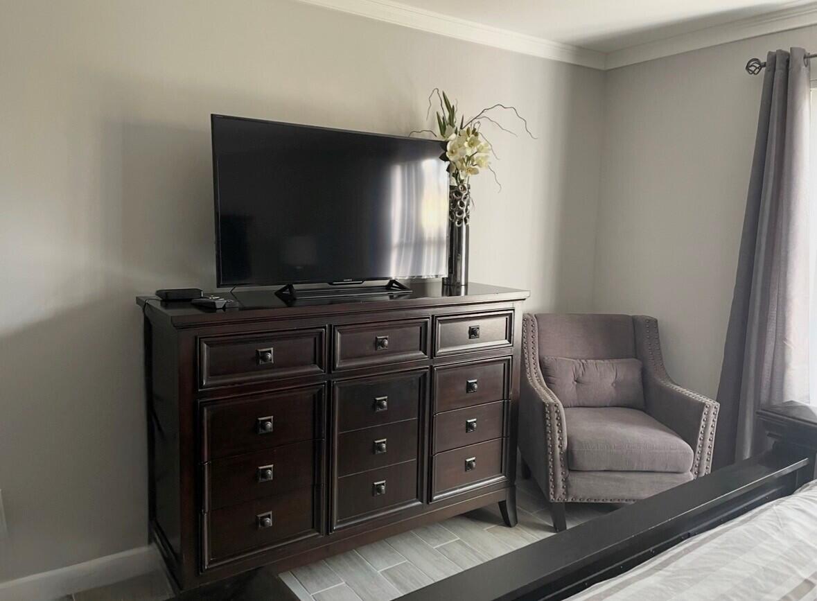 SHEFFIELD WOODS AT WELLINGTON CONDO - Residential Lease