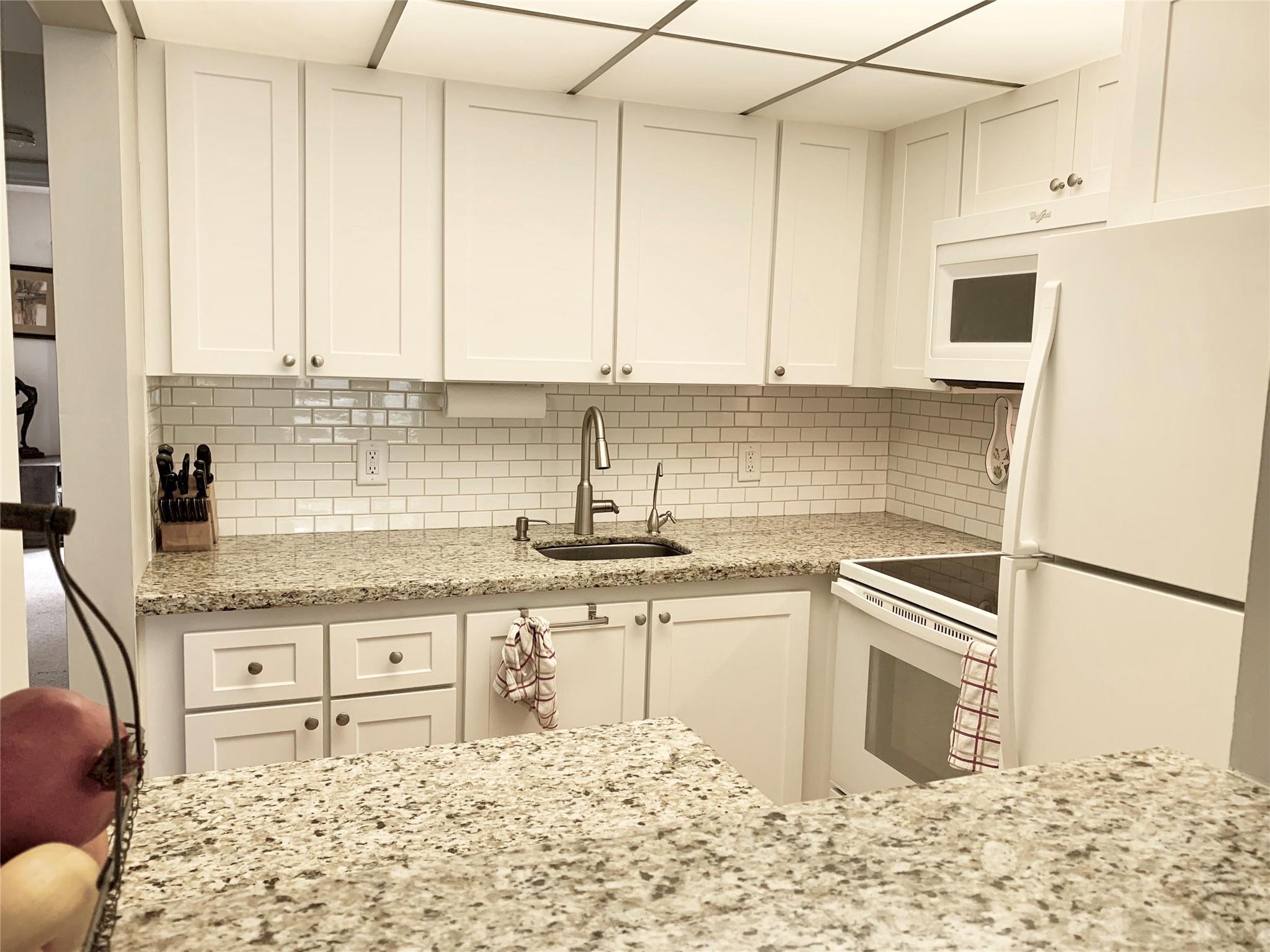 16 Newport Crescent 16A