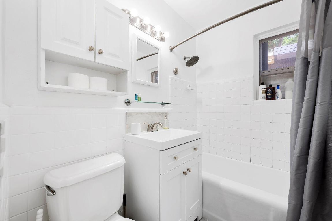 VINIK NO 2 - Residential