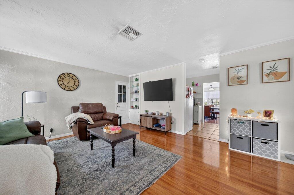 CROSSROADS HILL SUBDIVISION - Residential