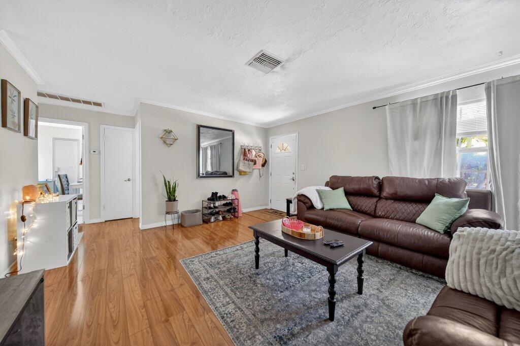 CROSSROADS HILL SUBDIVISION - Residential