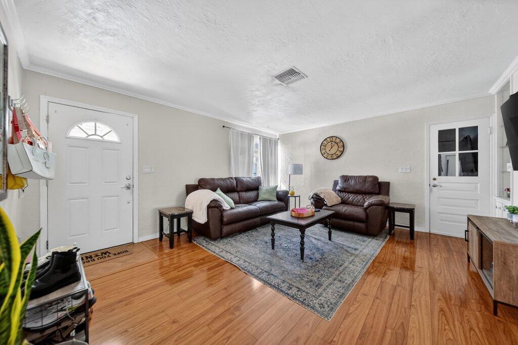 CROSSROADS HILL SUBDIVISION - Residential