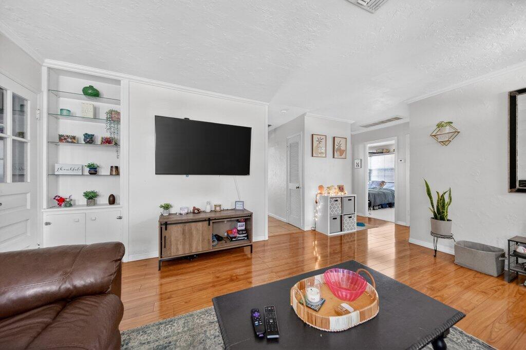 CROSSROADS HILL SUBDIVISION - Residential