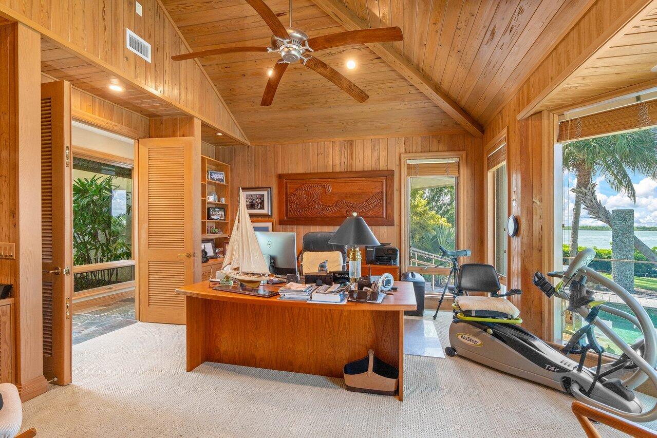 Sailfish Point - Residential