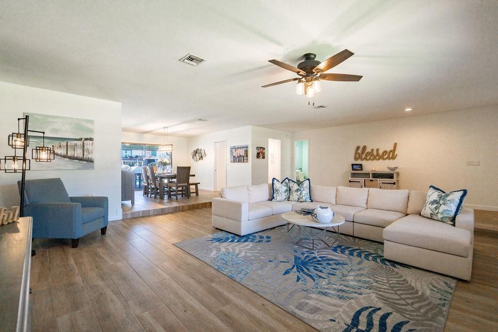 Coral Key Villas Sec 10 9 - Residential