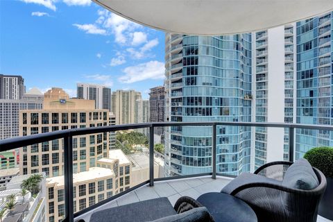 Condominium in Fort Lauderdale FL 100 Las Olas Blvd Blvd 24.jpg
