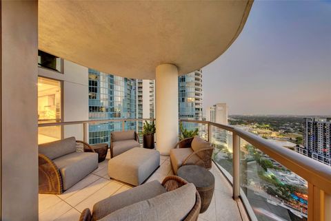 Condominium in Fort Lauderdale FL 100 Las Olas Blvd Blvd 64.jpg