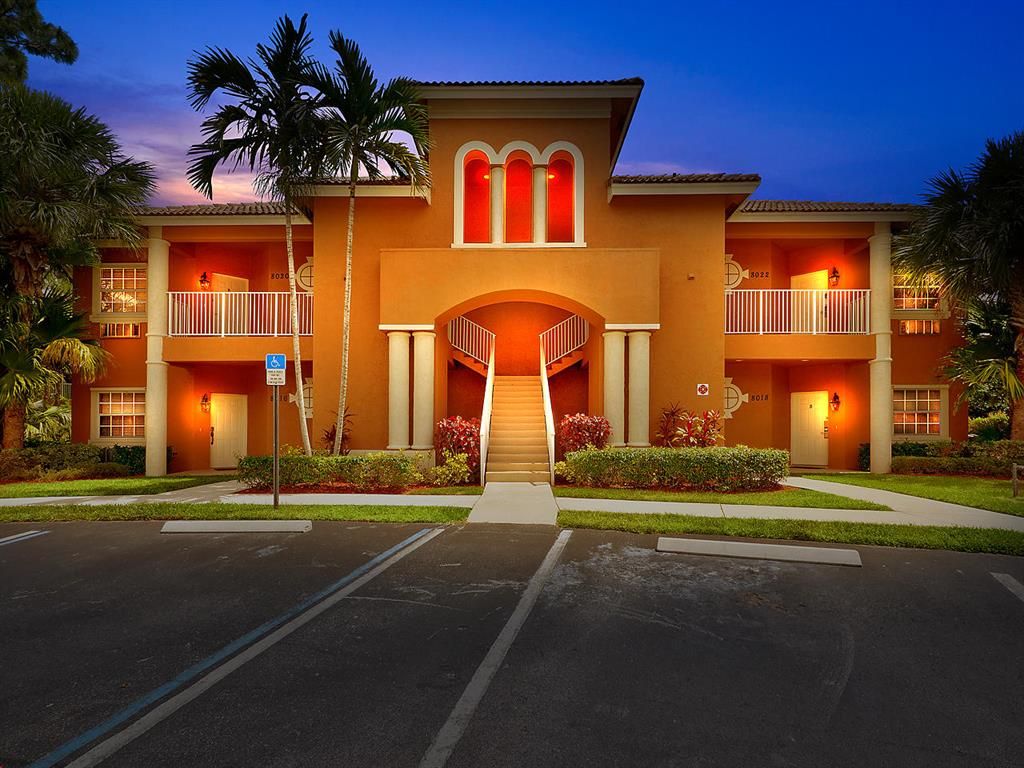 Photo of 8018 Carnoustie Place Pl #3912, Port St Lucie, FL 34986 (MLS # R10703146)