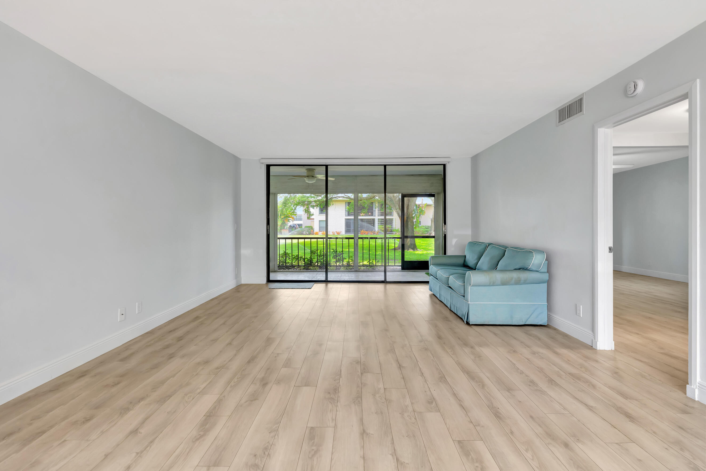 TURTLE CREEK APARTMENT BUILDINGS CONDO - Residential