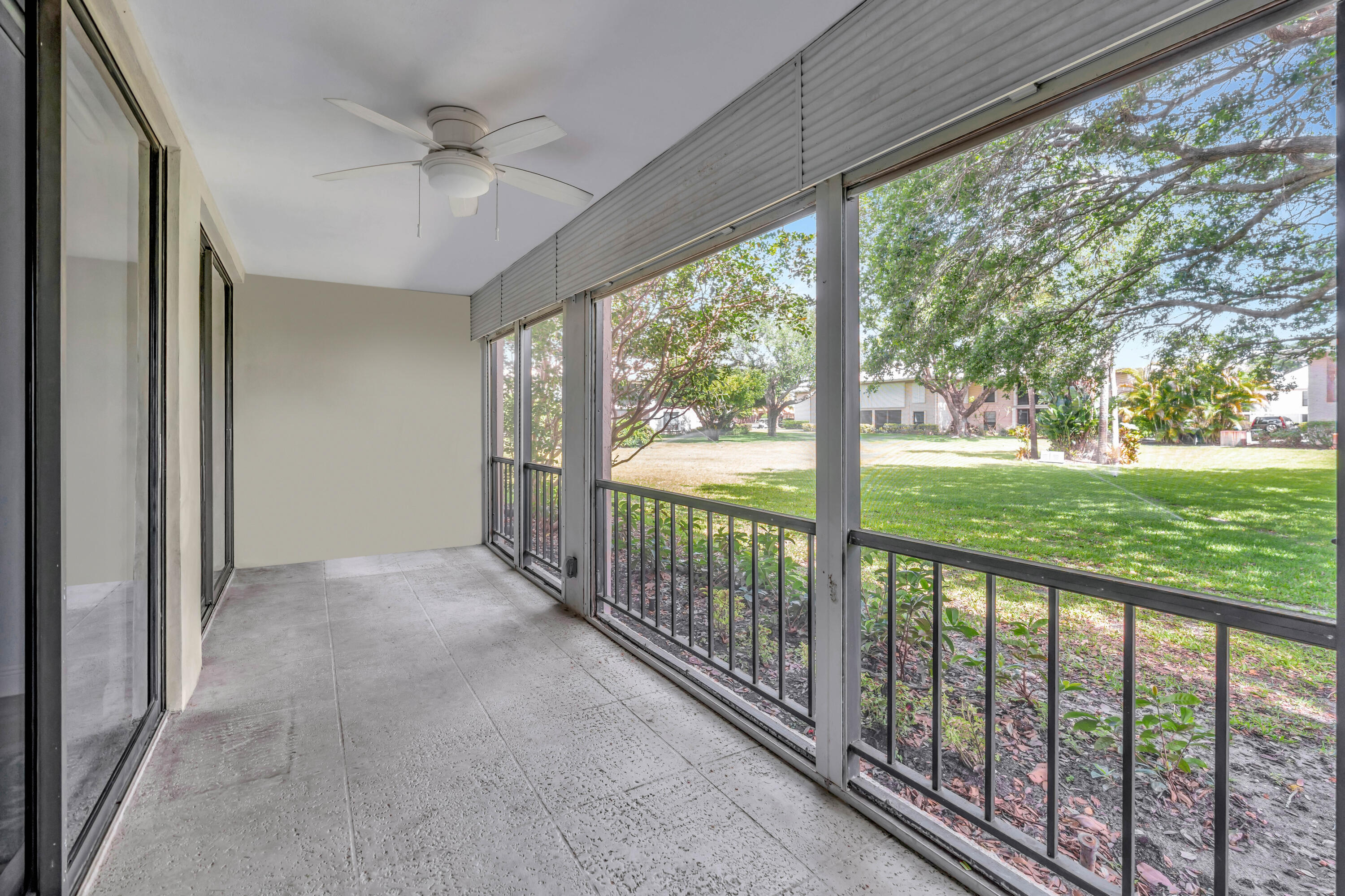 TURTLE CREEK APARTMENT BUILDINGS CONDO - Residential