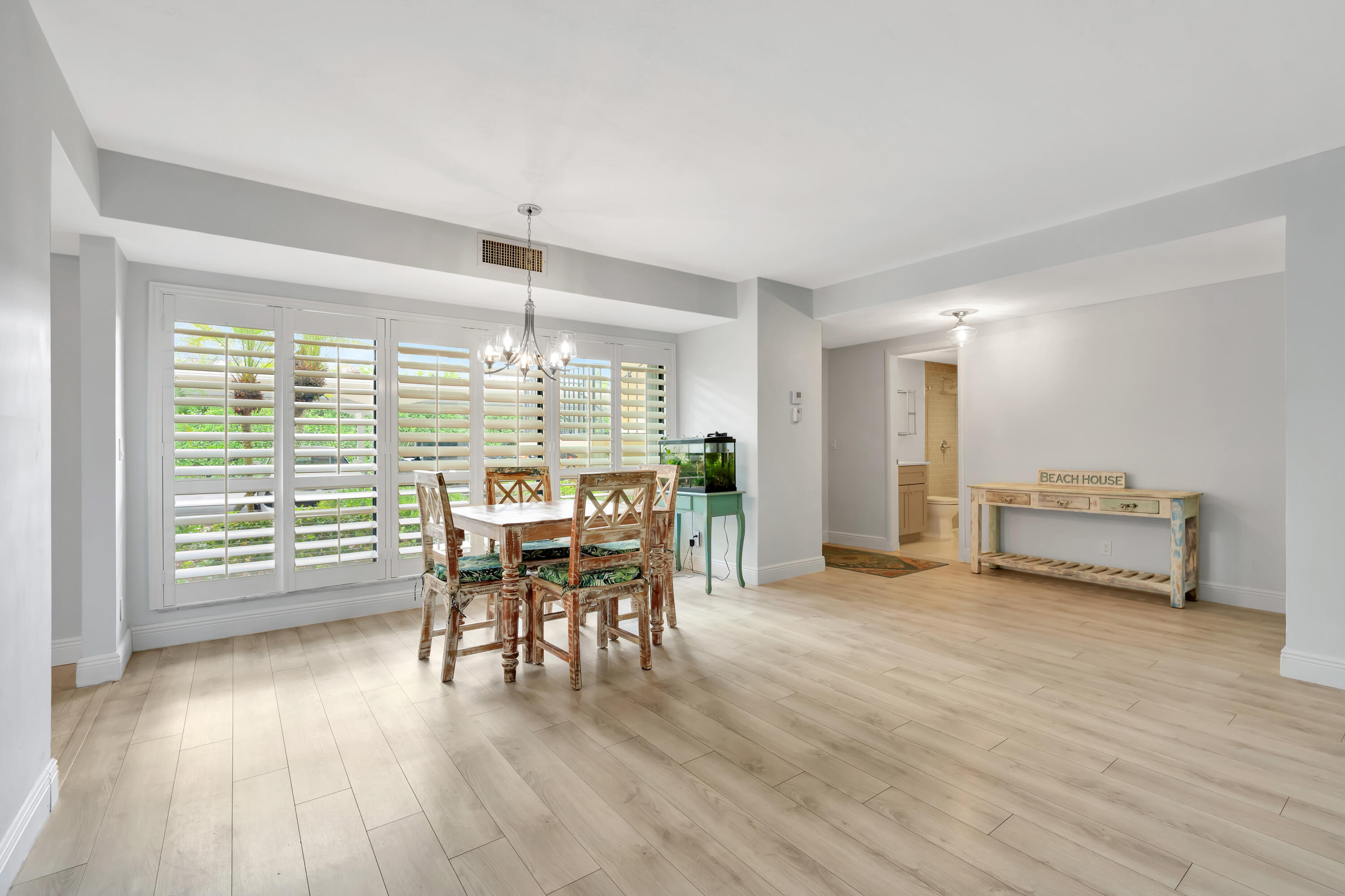 TURTLE CREEK APARTMENT BUILDINGS CONDO - Residential