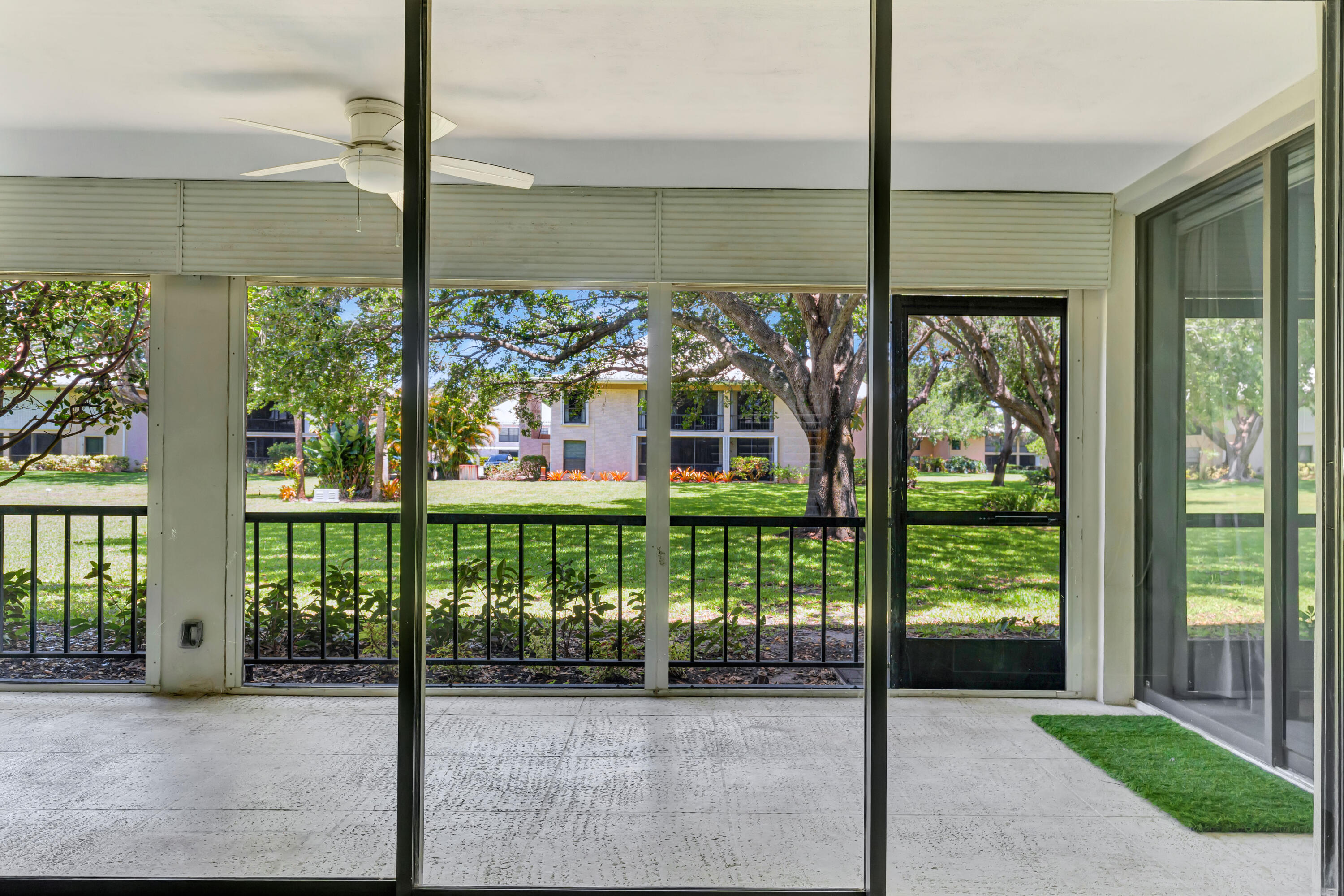 TURTLE CREEK APARTMENT BUILDINGS CONDO - Residential