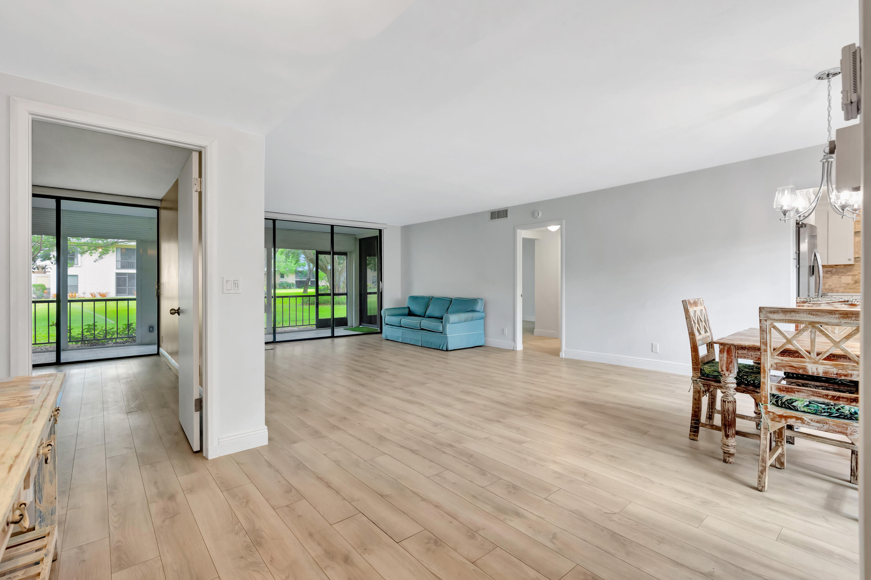 TURTLE CREEK APARTMENT BUILDINGS CONDO - Residential