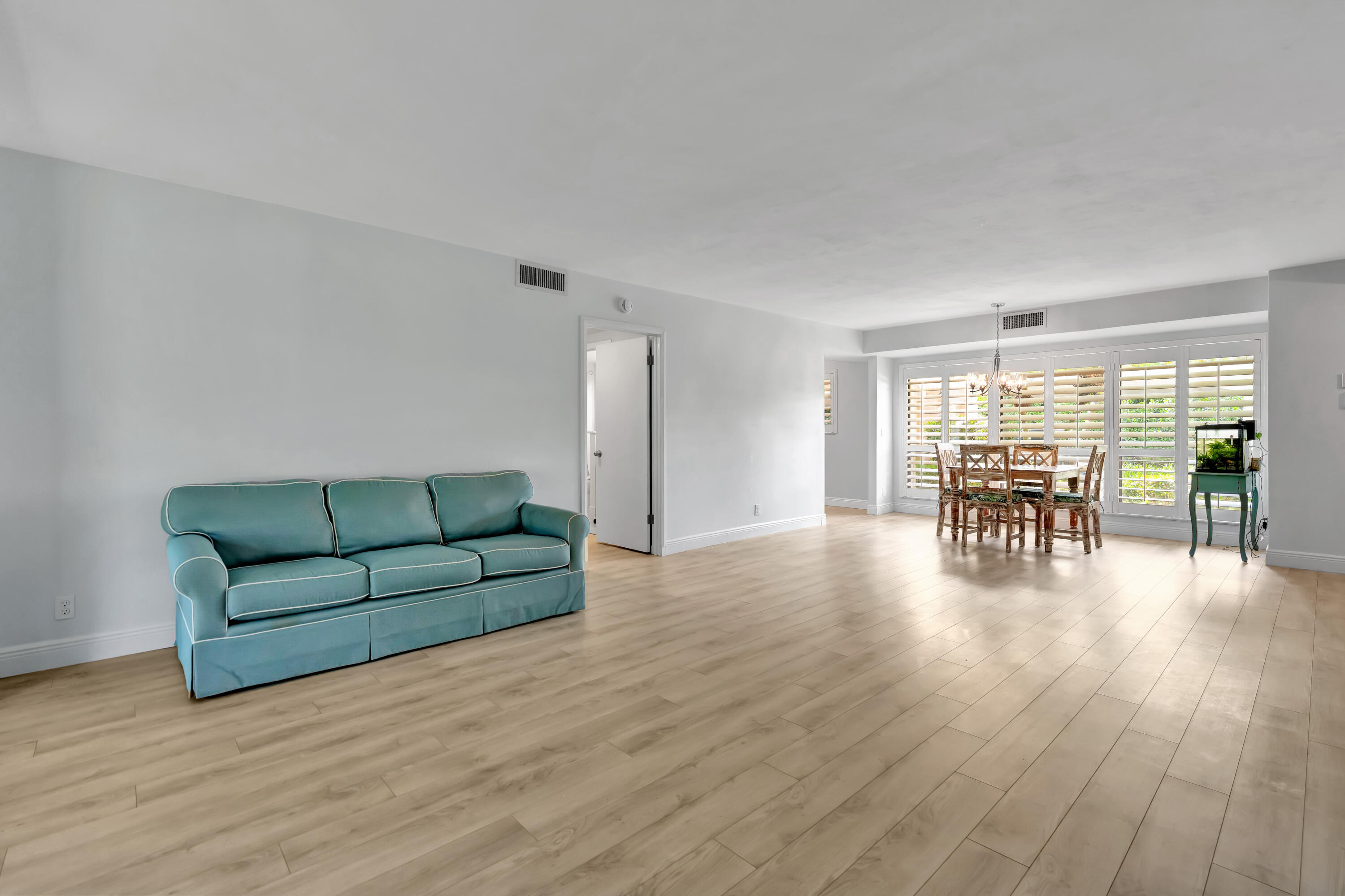 TURTLE CREEK APARTMENT BUILDINGS CONDO - Residential