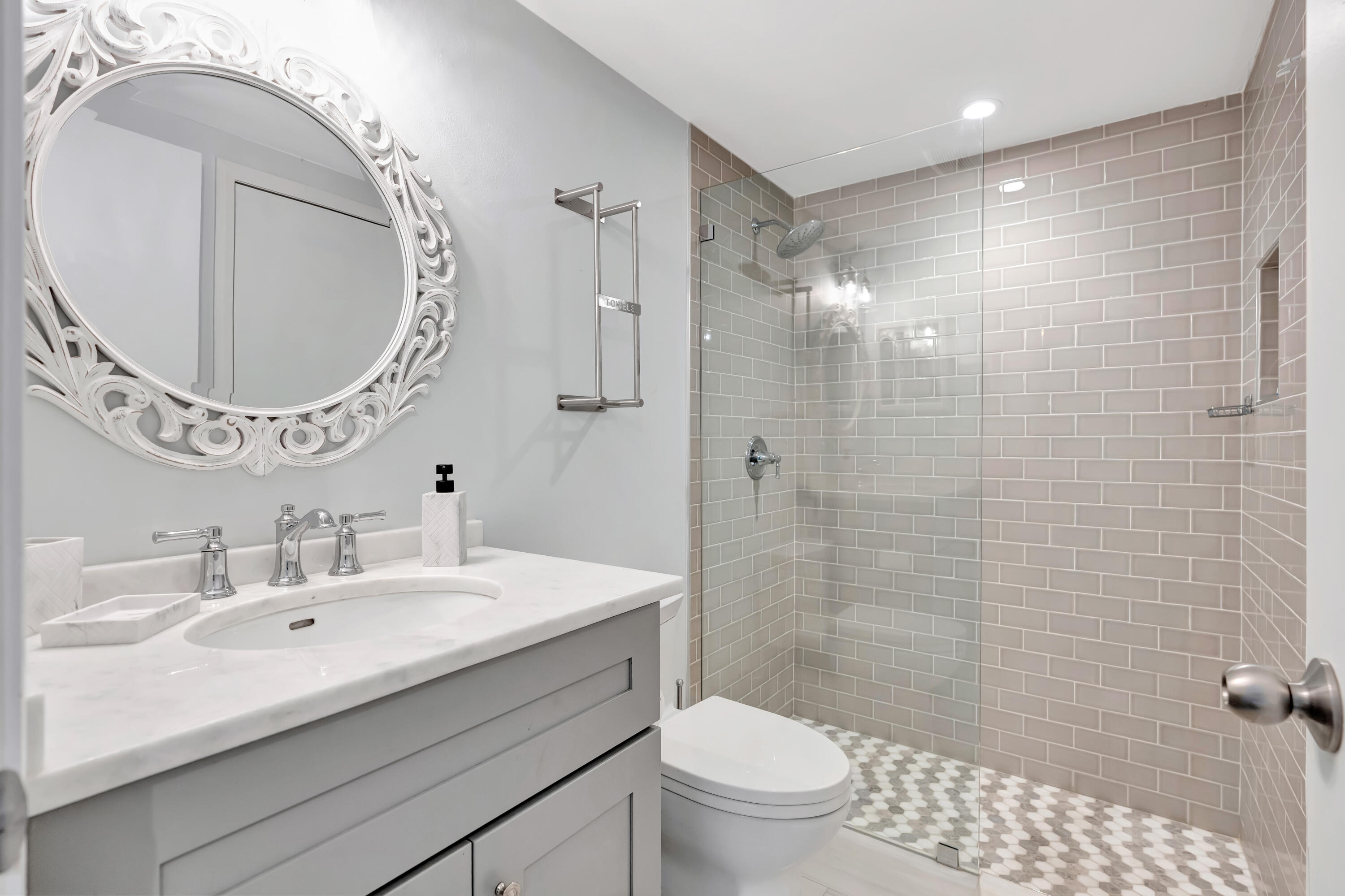 TURTLE CREEK APARTMENT BUILDINGS CONDO - Residential