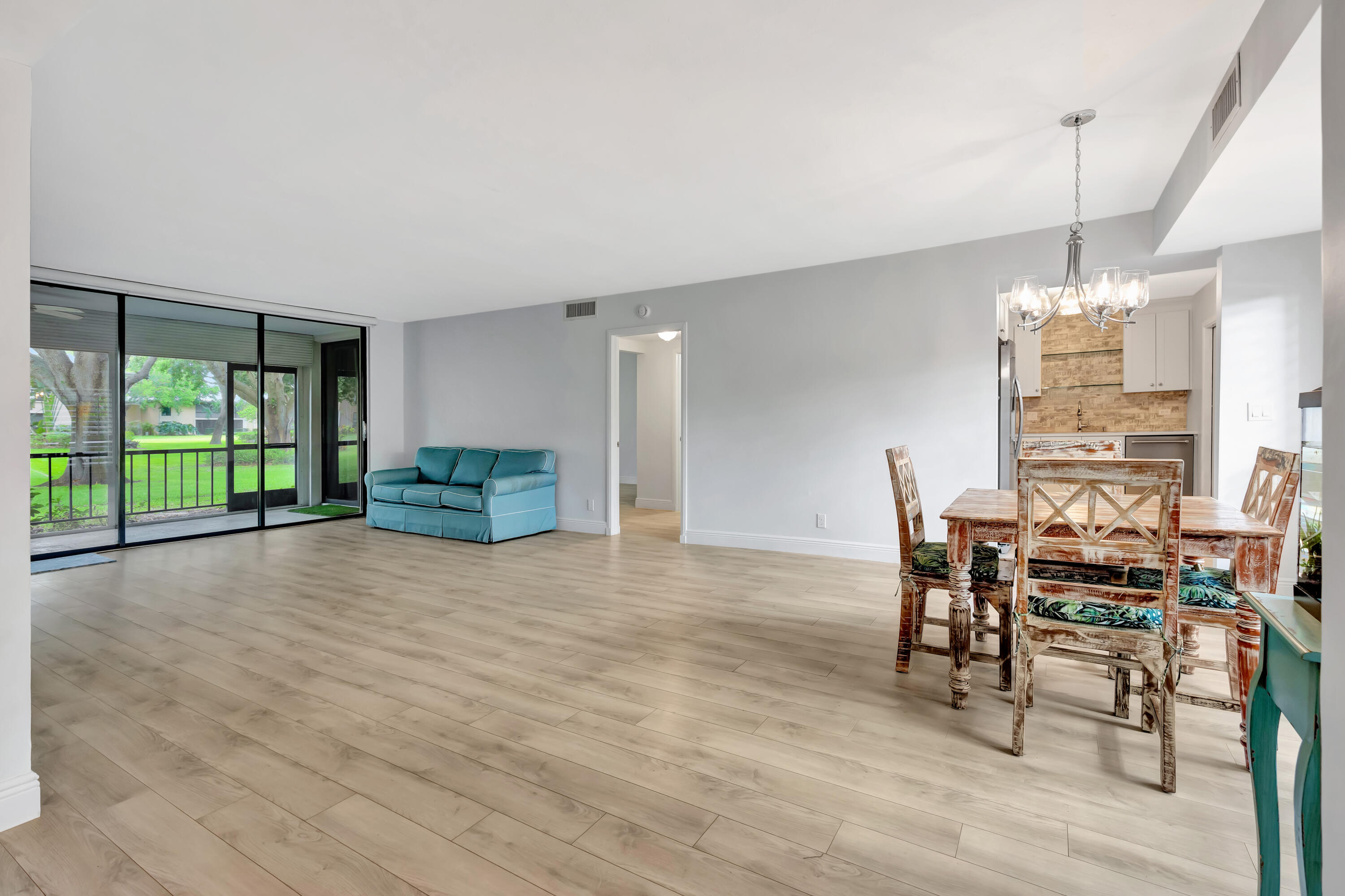 TURTLE CREEK APARTMENT BUILDINGS CONDO - Residential