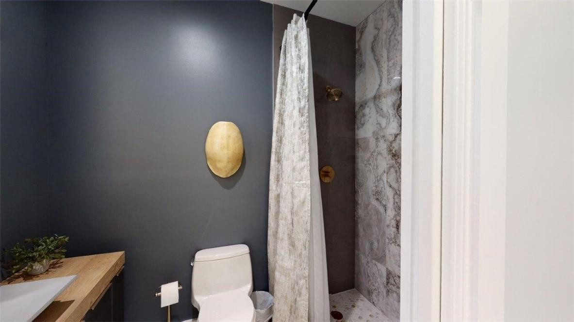 Lauderdale Shores Corr - Residential