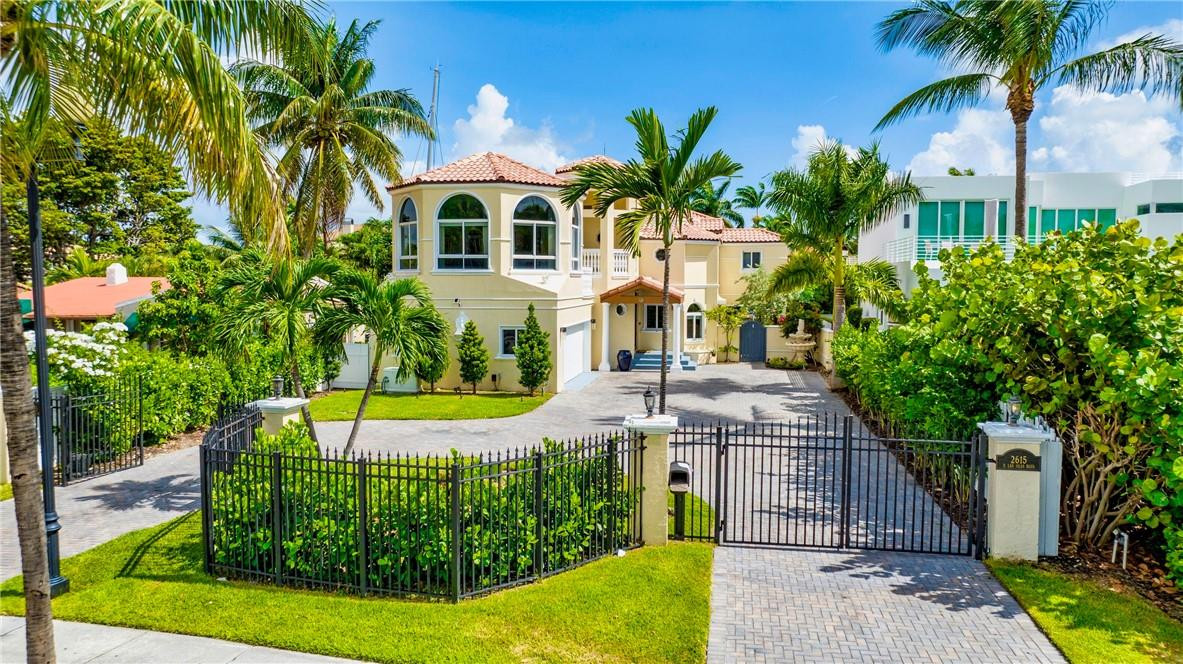 Lauderdale Shores Corr - Residential