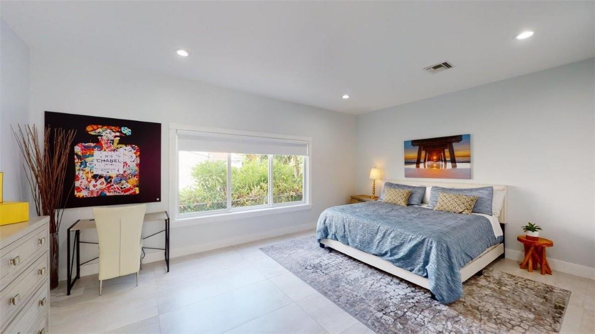 Lauderdale Shores Corr - Residential